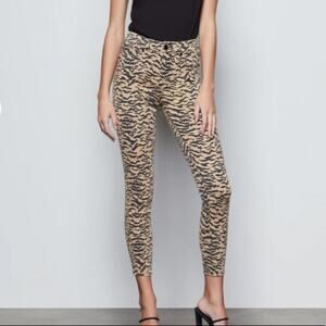 Good American Good Waist Crop In Zebra Print Size 26